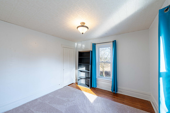 Main House 3rd Bedroom