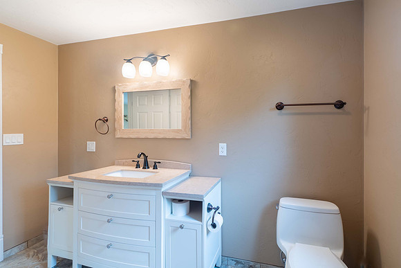 Lower Level 2nd Bathroom-2
