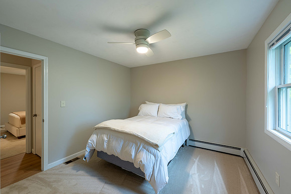 Bedroom 3-3