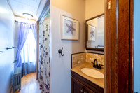 2nd Floor Bathroom