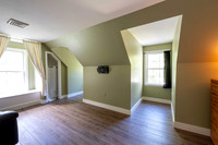 3393 Bay Road