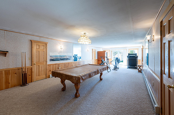 Upper Level Bonus Room-4