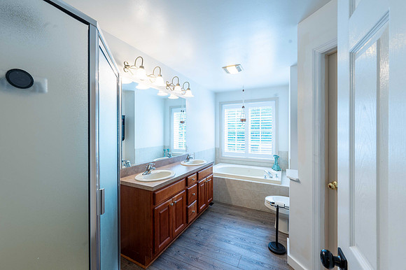 Primary Suite-2
