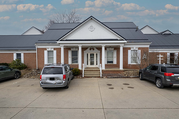 90 Beaver Drive Exterior