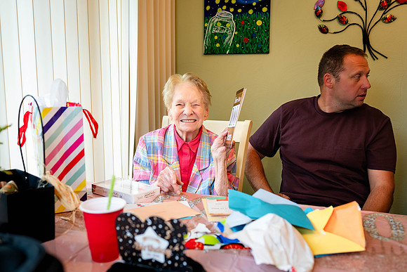 Dorthy Drum 100th Birthday-14