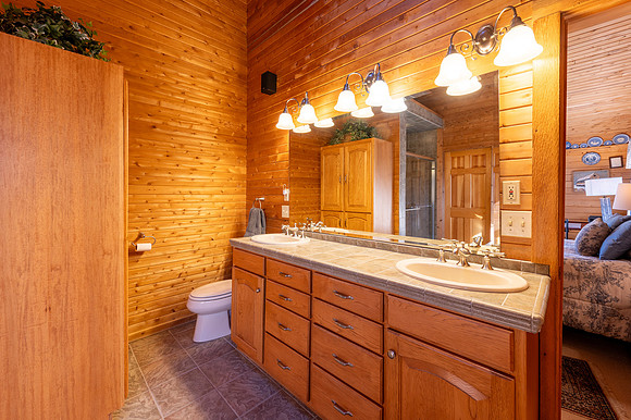 Main Level Owners Suite-6