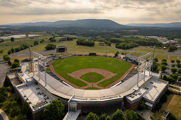 High res PENN STATE-0065