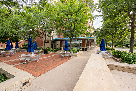 High res PENN STATE--105