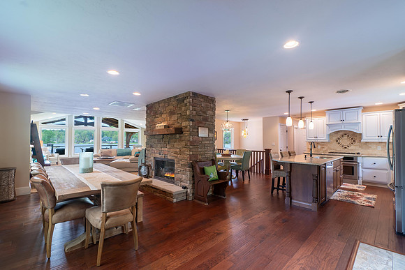 Main Level Dining Room-3