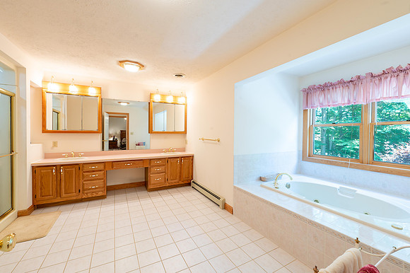 Owner's Suite-8