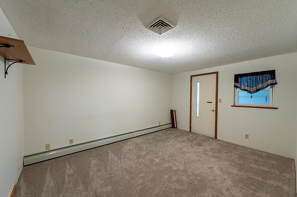 Upper Level 4th Bedroom