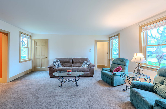 Main Level Living Room-2
