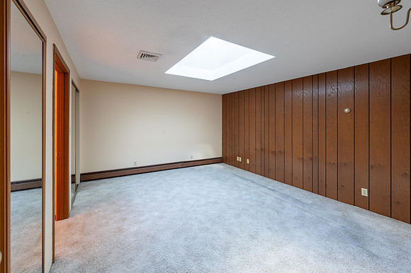 Upper Level Owner's Suite