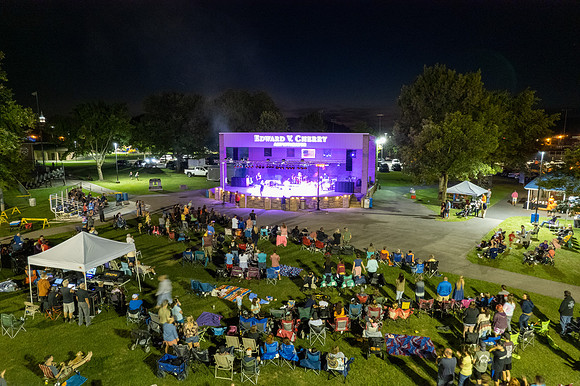 HR Church in the Park-0150