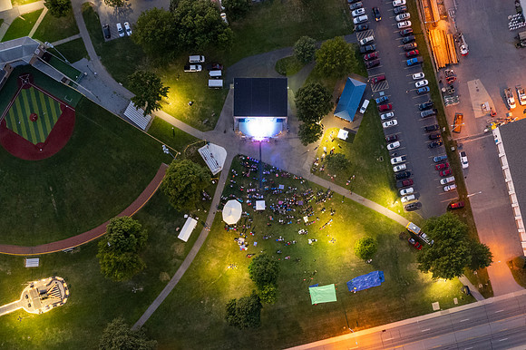HR Church in the Park-0136