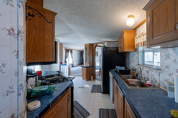 Manufactured Home Kitchen