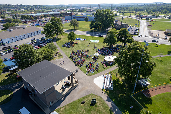 HR Church in the Park-0191