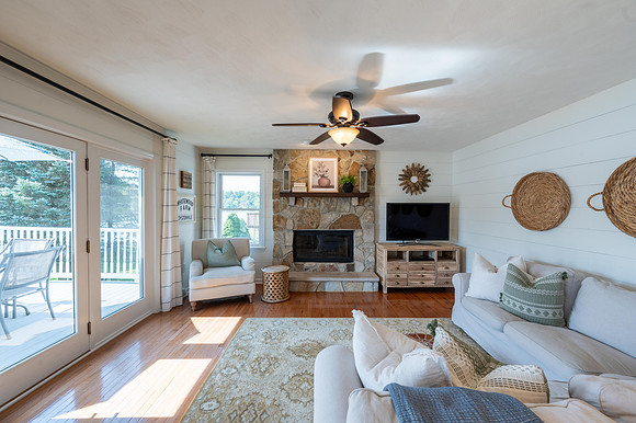 Family Room-3