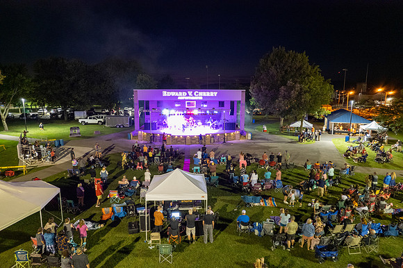 HR Church in the Park-0152