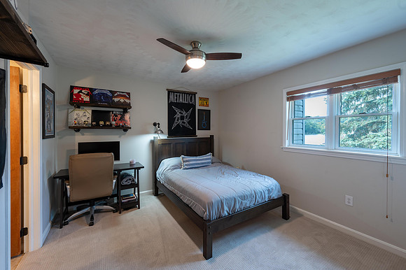 Upper Level 2nd Bedroom