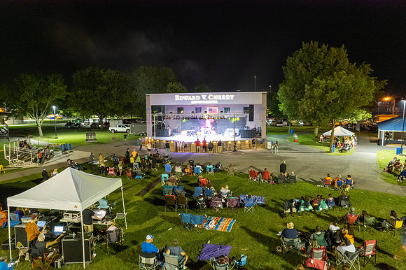 HR Church in the Park-0178