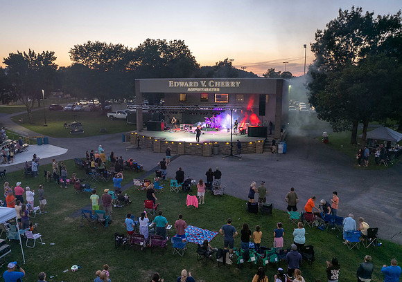 LR Church in the Park-0122