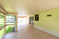 Screened in Porch-3