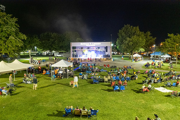 HR Church in the Park-0179