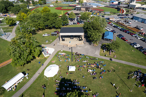 HR Church in the Park-0185