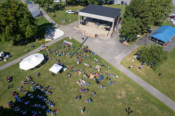 HR Church in the Park-0194