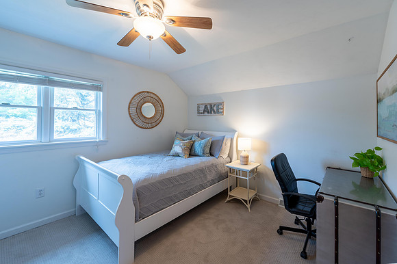 Upper Level 4th Bedroom