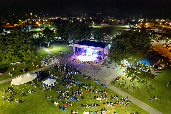 HR Church in the Park-0171