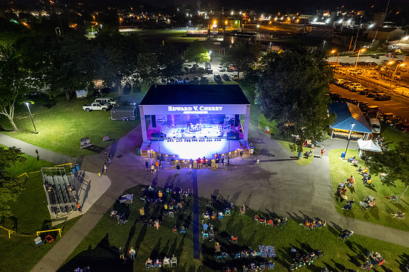 HR Church in the Park-0172
