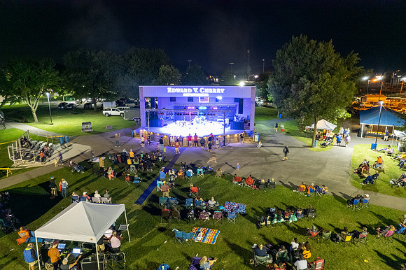 HR Church in the Park-0173