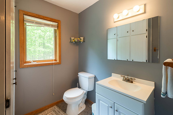 Upper Level Bathroom