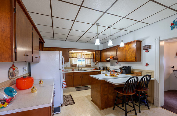 Main House Kitchen-4