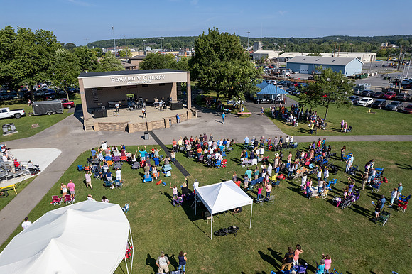 HR Church in the Park-0189