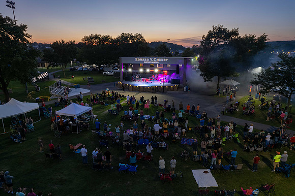 LR Church in the Park-0128